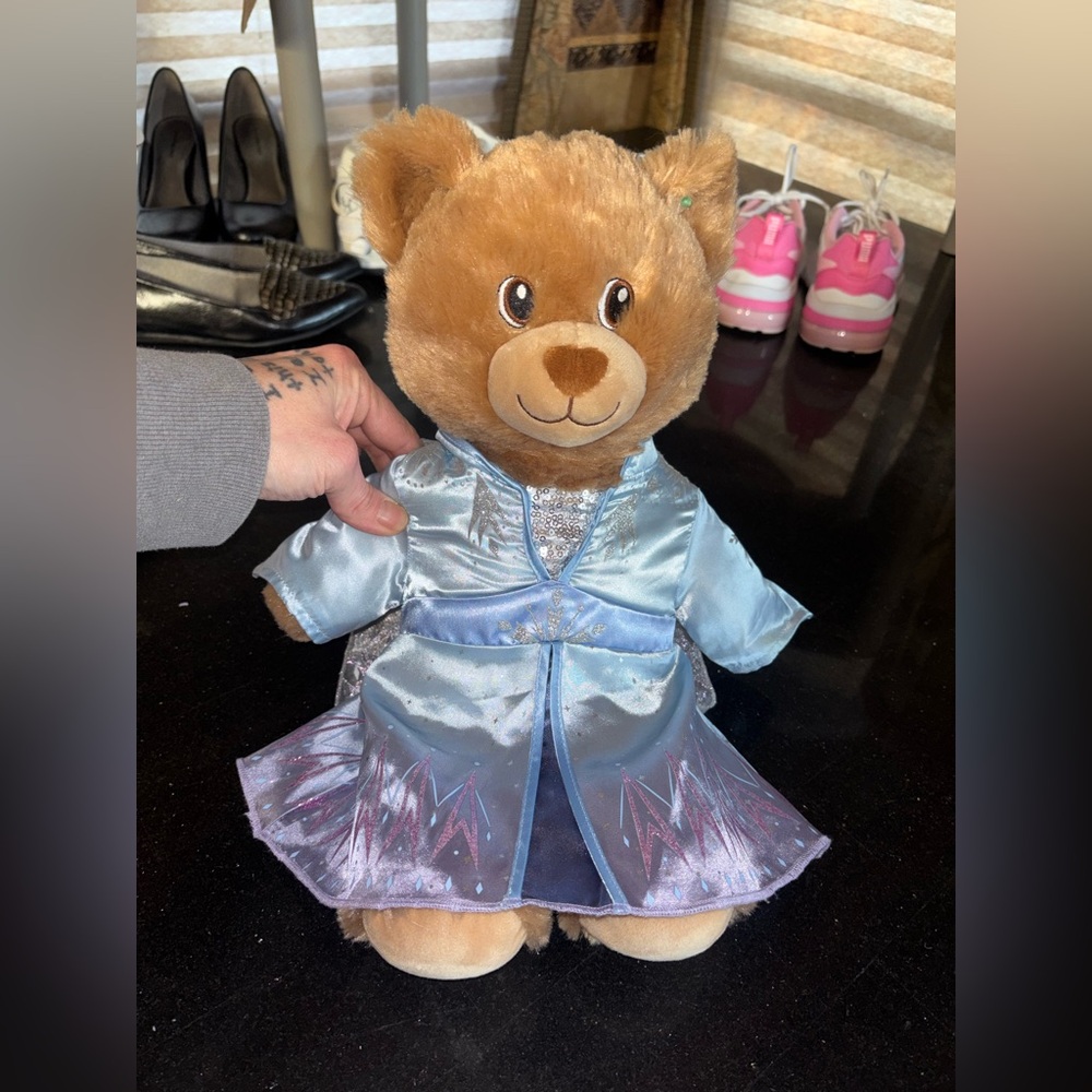 Build-A-Bear Workshop teddy bear Disney Frozen II Elsa